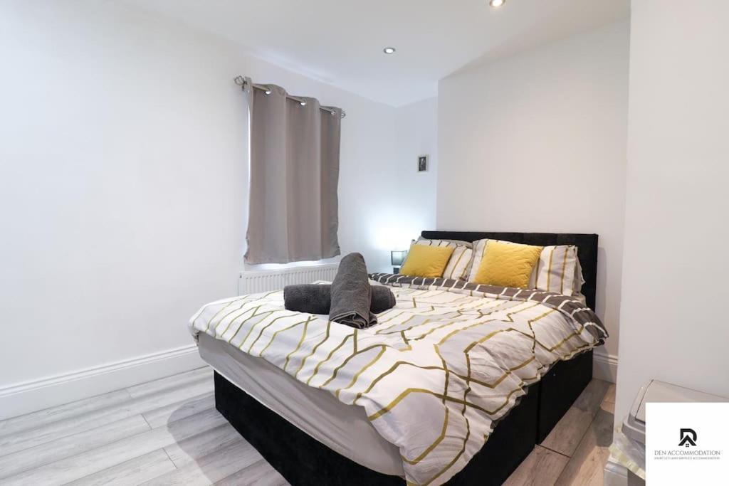 Den Accommodation & Short Lets Greenwich London - 3 Bed House Екстер'єр фото