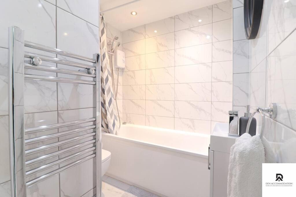 Den Accommodation & Short Lets Greenwich London - 3 Bed House Екстер'єр фото