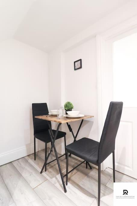 Den Accommodation & Short Lets Greenwich London - 3 Bed House Екстер'єр фото