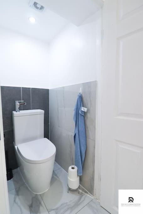 Den Accommodation & Short Lets Greenwich London - 3 Bed House Екстер'єр фото