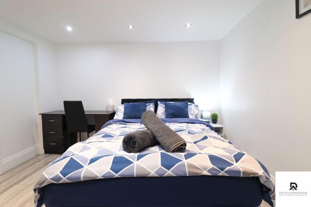Den Accommodation & Short Lets Greenwich London - 3 Bed House Екстер'єр фото