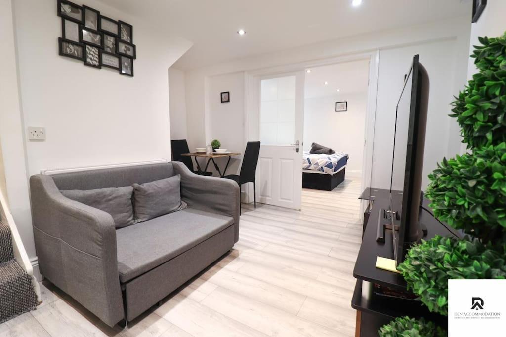 Den Accommodation & Short Lets Greenwich London - 3 Bed House Екстер'єр фото